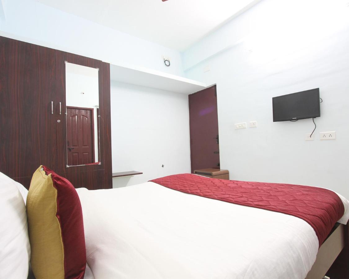 Lakshana Service Apartment - Big Temple Танджавур Экстерьер фото